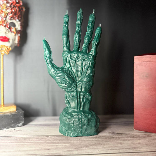 Magical Candle "Hand of Glory" Green: Financial success, prosperity.
