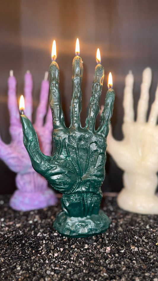 Magical Candle "Hand of Glory" Green: Financial success, prosperity.